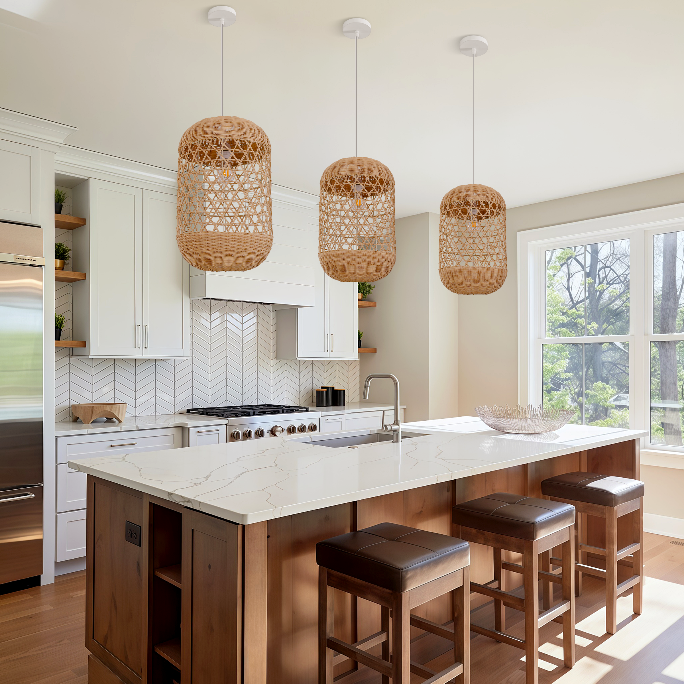 japanese-capsule-shaped-rattan-pendant-light