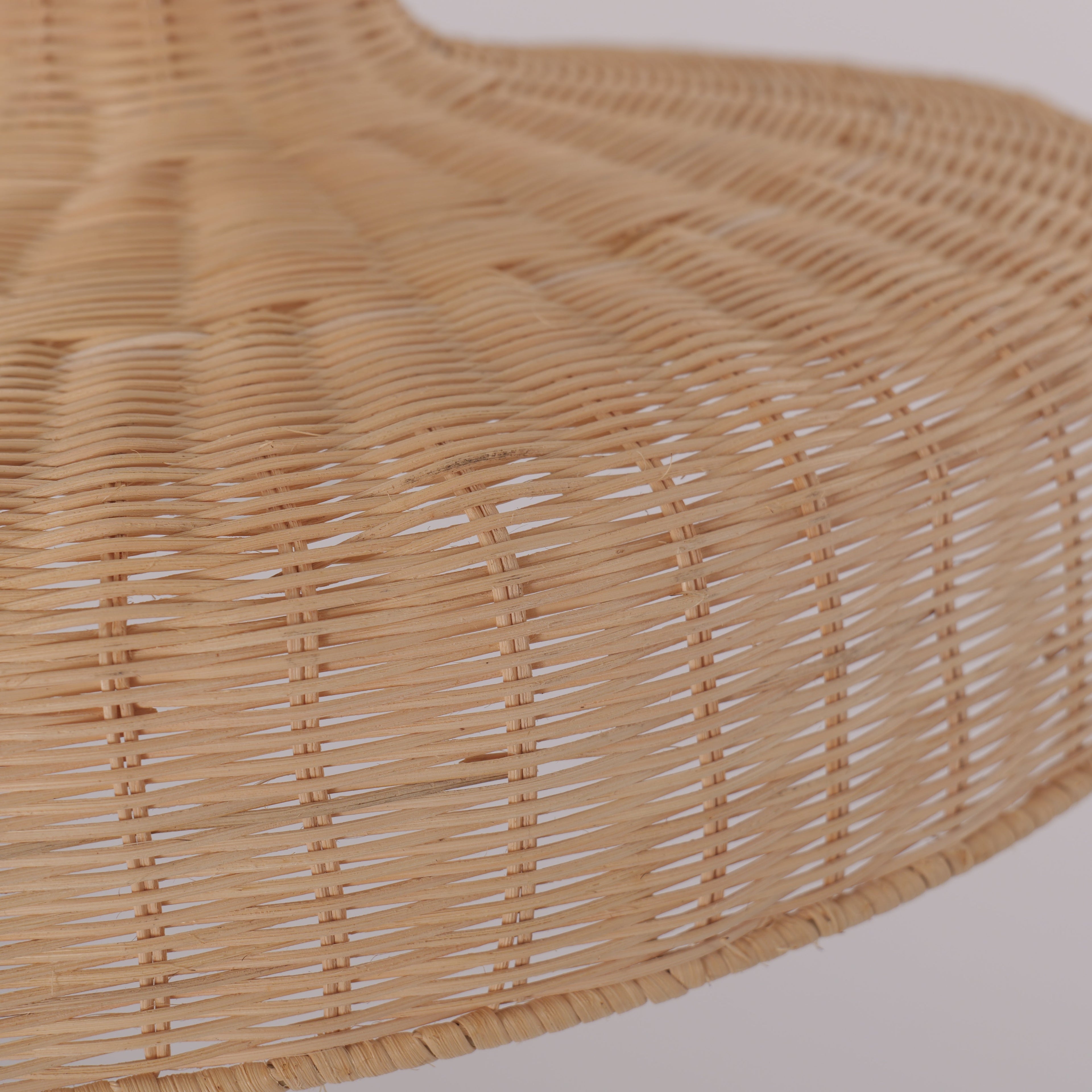 flat-teapot-shaped-japanese-rattan-pendant-light-natural-elegance