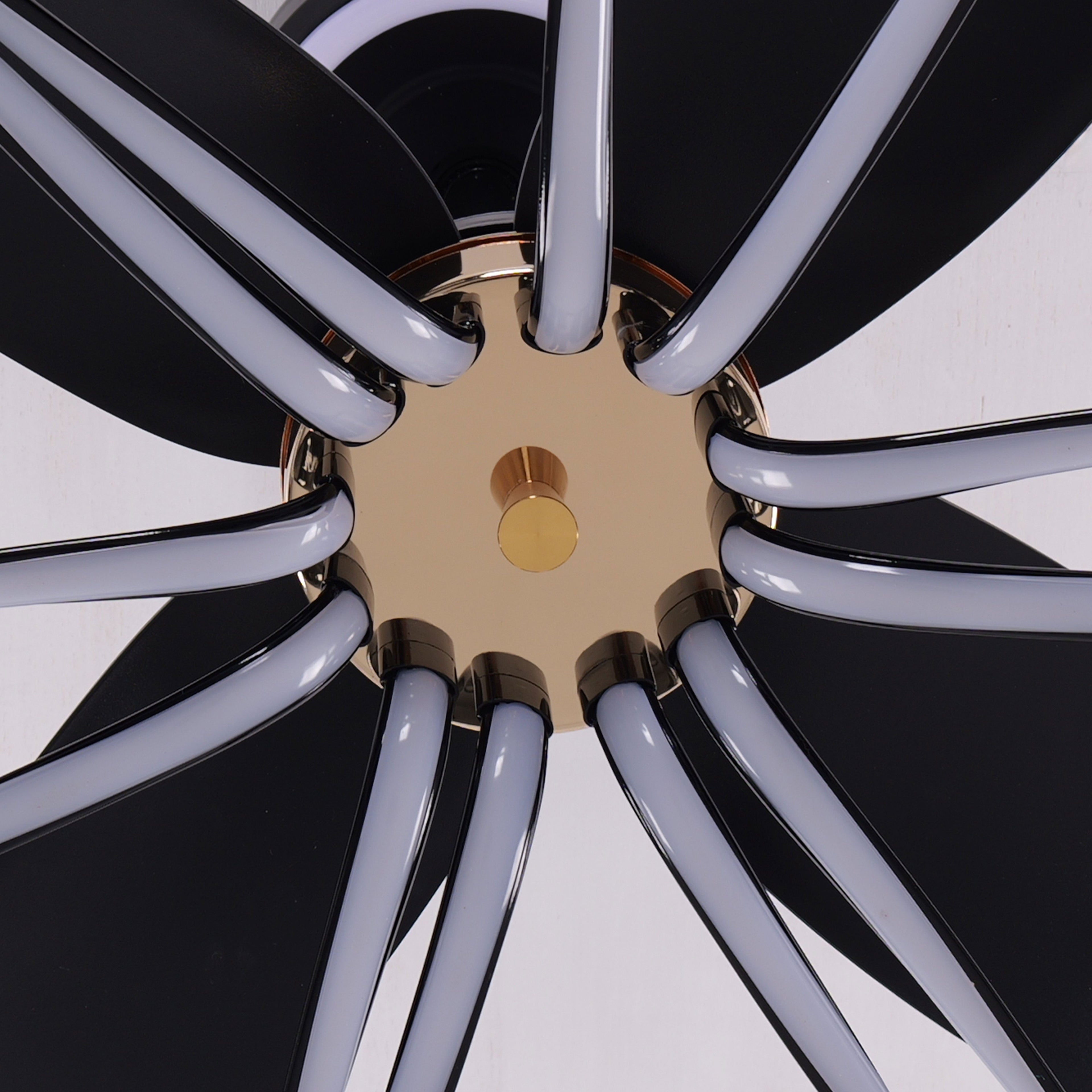 contemporary-aluminum-black-ceiling-fan-with-light-6-speed-control-stepless-dimming