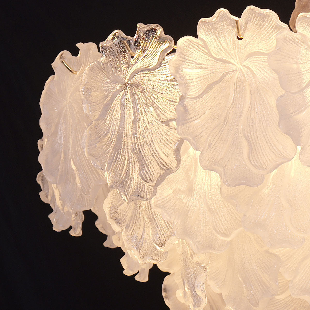 arvia-opulent-glow-elegant-glass-chandelier-with-adjustable-elegance