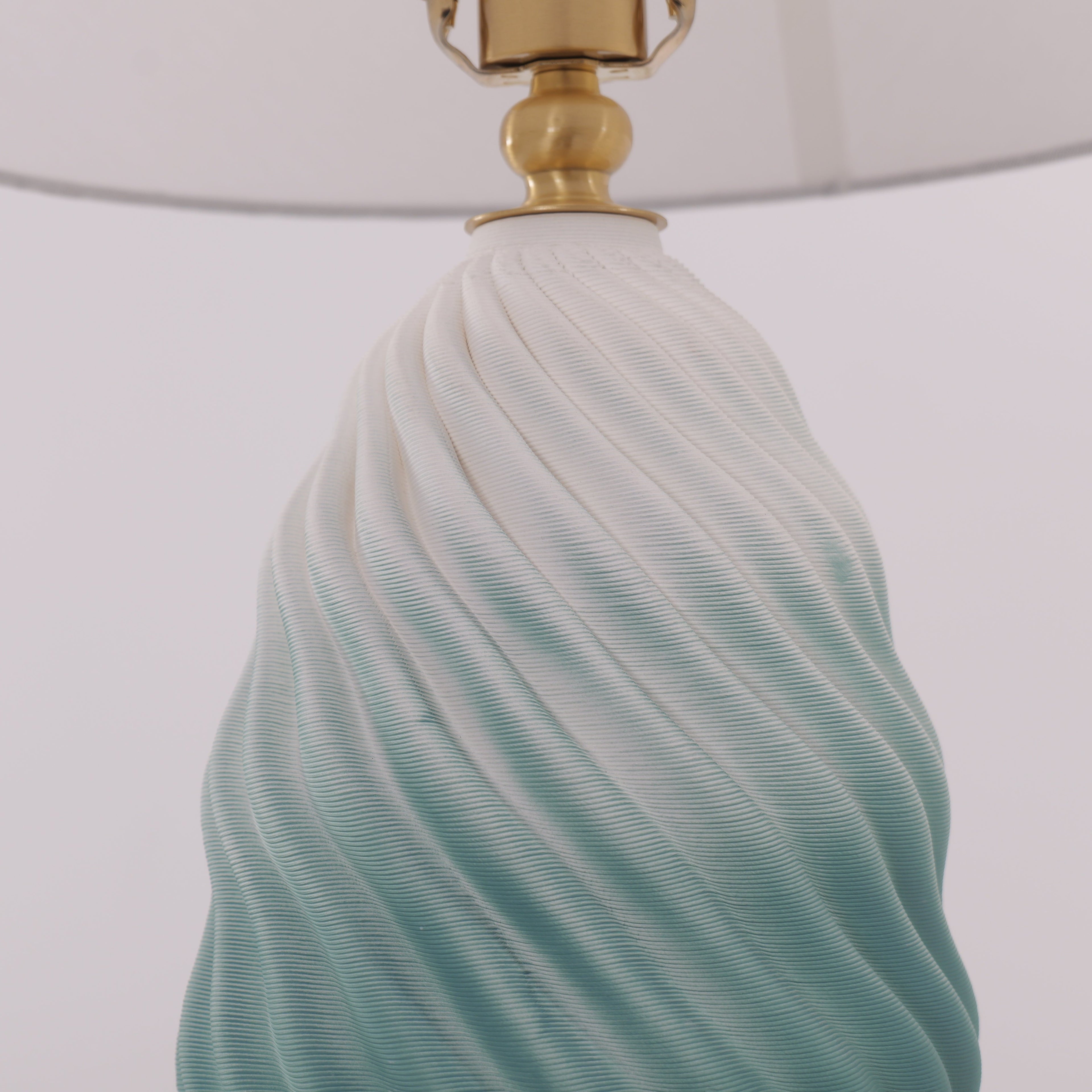 3d-blue-green-white-gradient-threaded-ceramic-table-lamp-with-fabric-shade