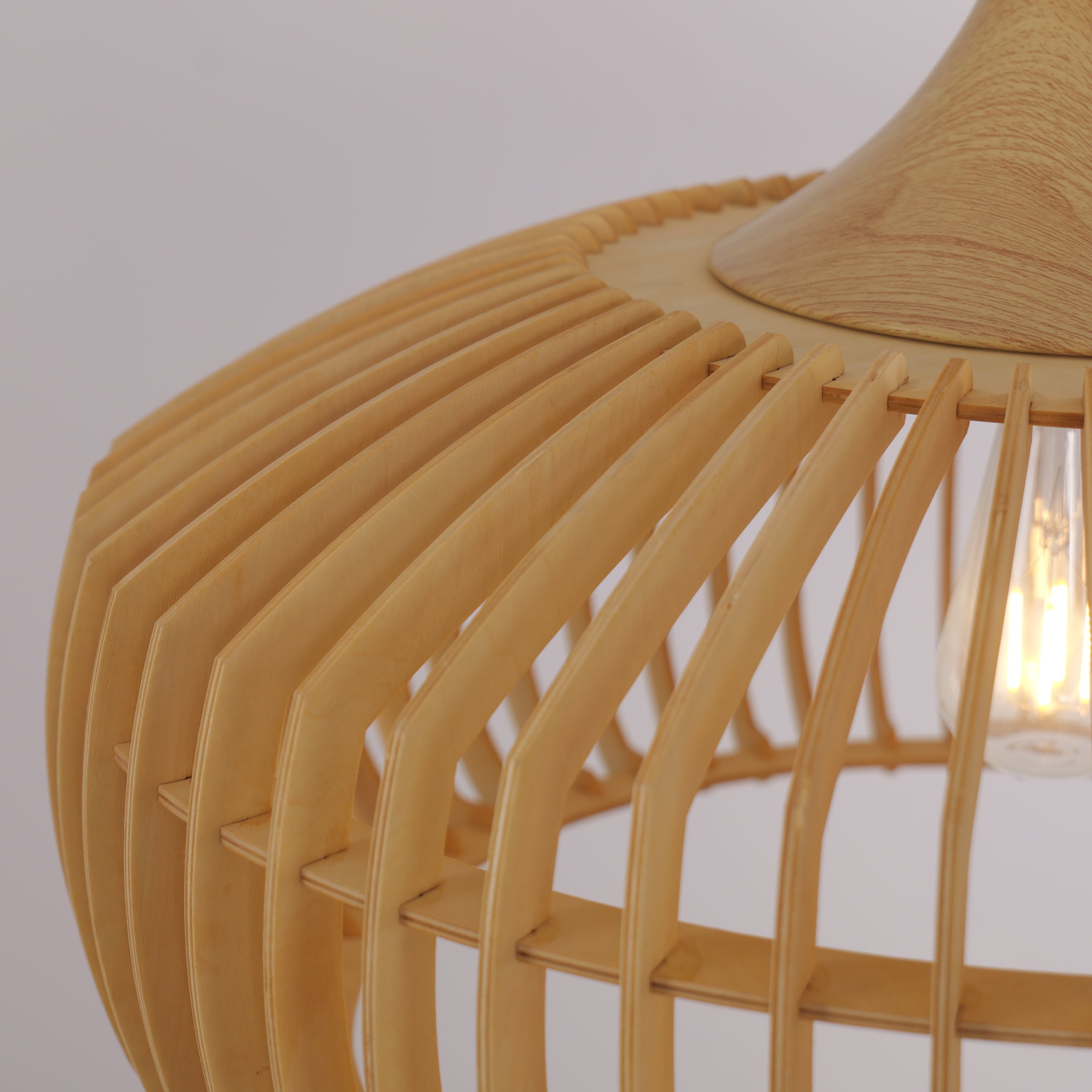 wood-pendant-light