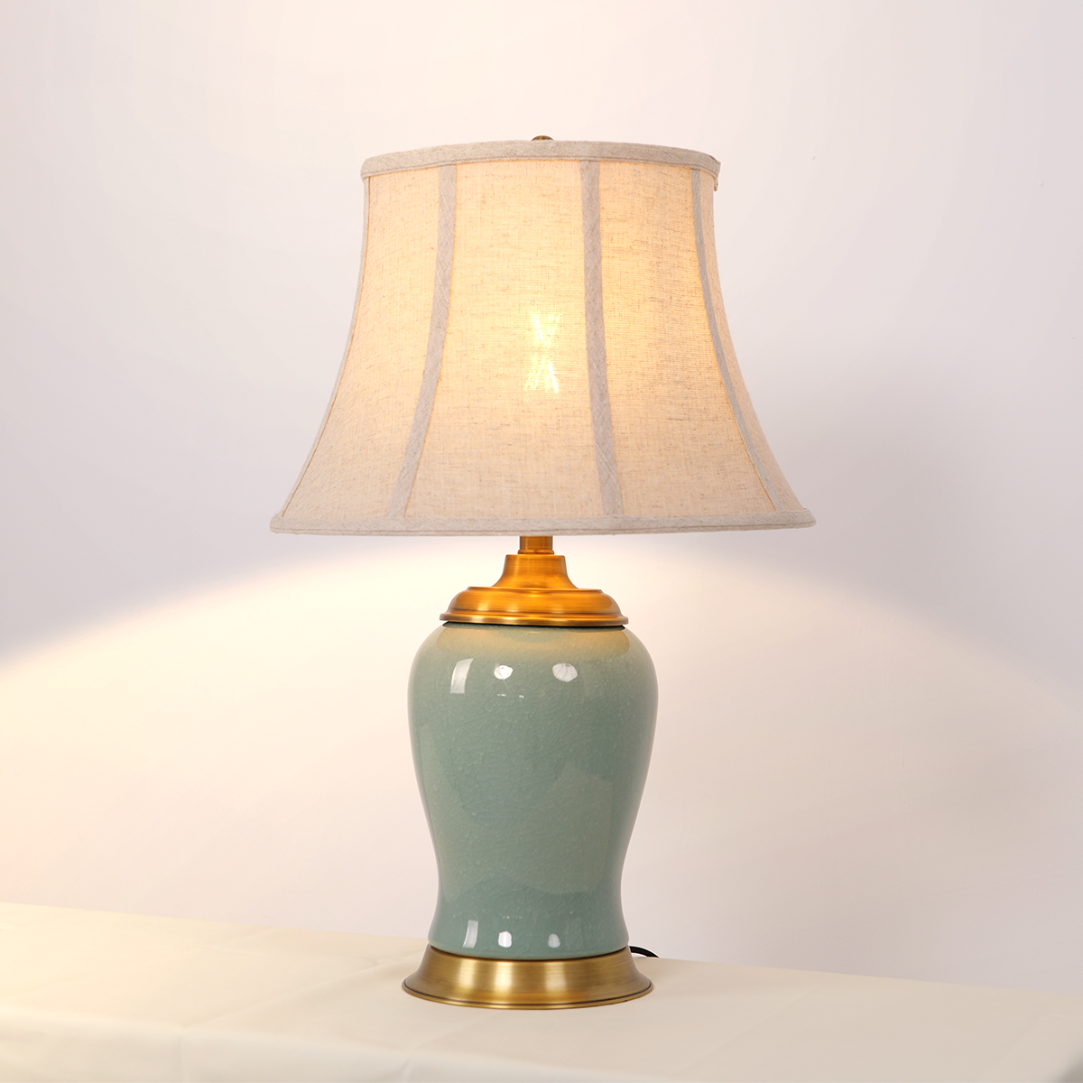 vintage-green-crackle-ceramic-table-lamp-with-fabric-shade
