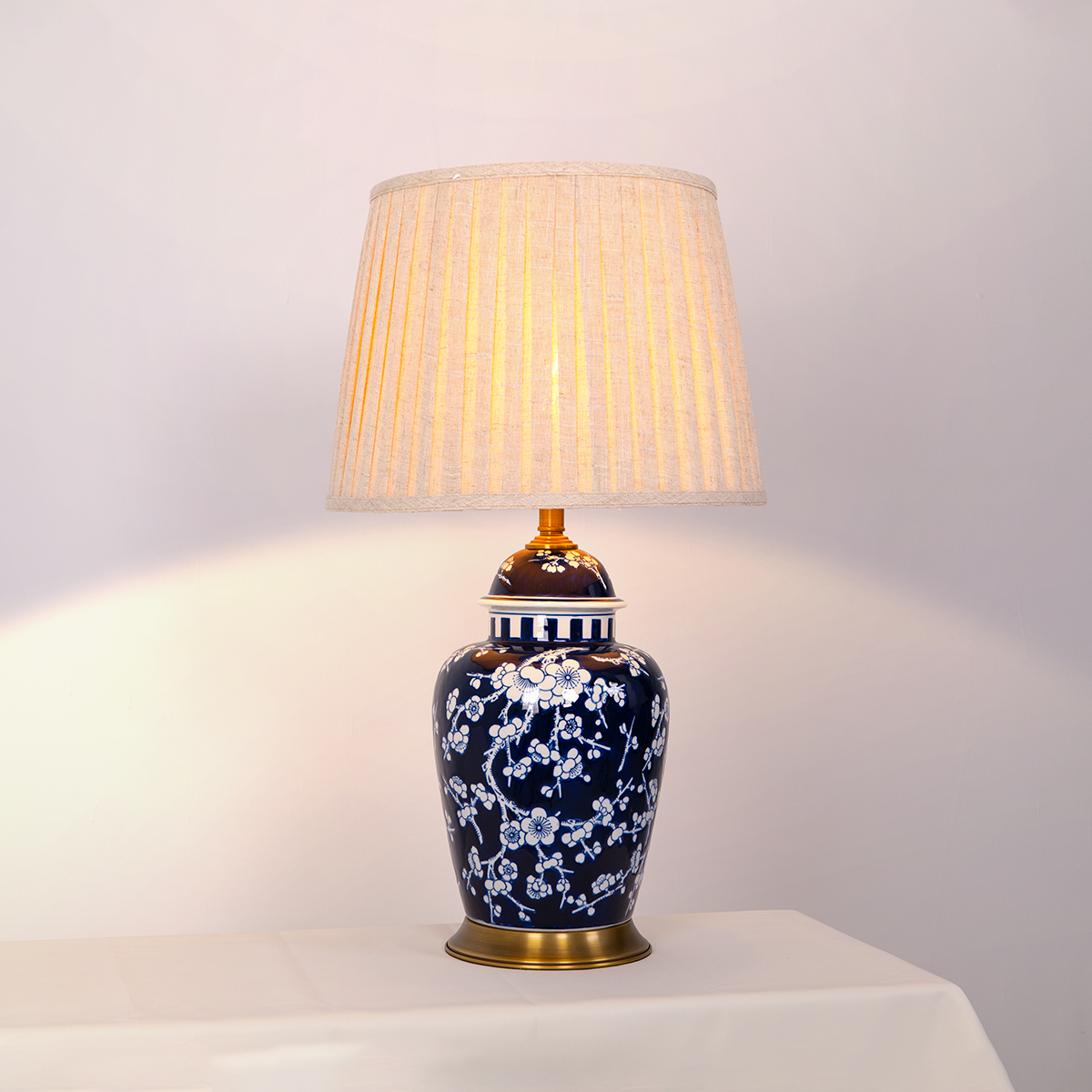 vintage-floral-ceramic-table-lamp-with-brass-base-and-fabric-shade